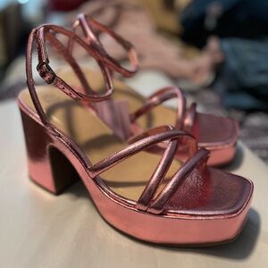 Wild fable metallic pink chunky heels 9.5 nwt
